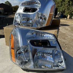 New Chevy Equinox Headlights 05-2009