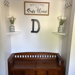 Entry Bench