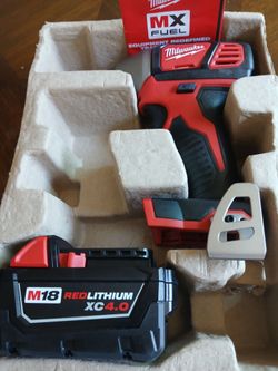 M18 milwaukee impact 1/4 And Battery 4ah