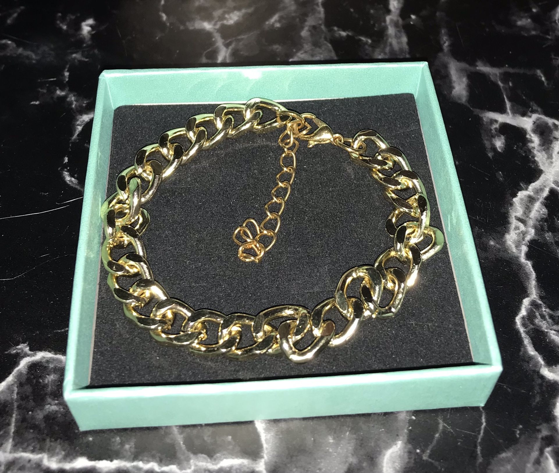 Bracelet