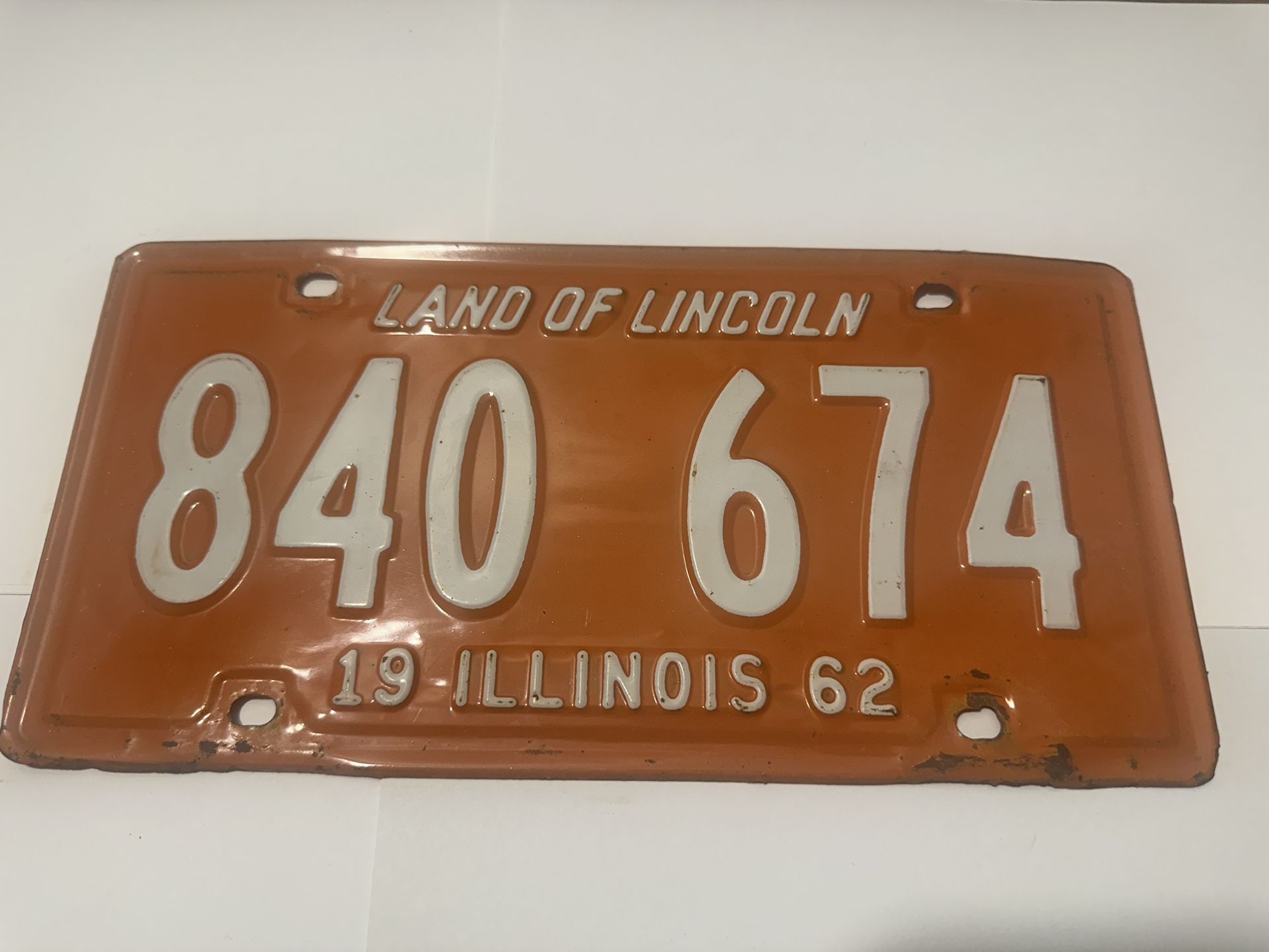 1962 Illinois 840 674 License Plate