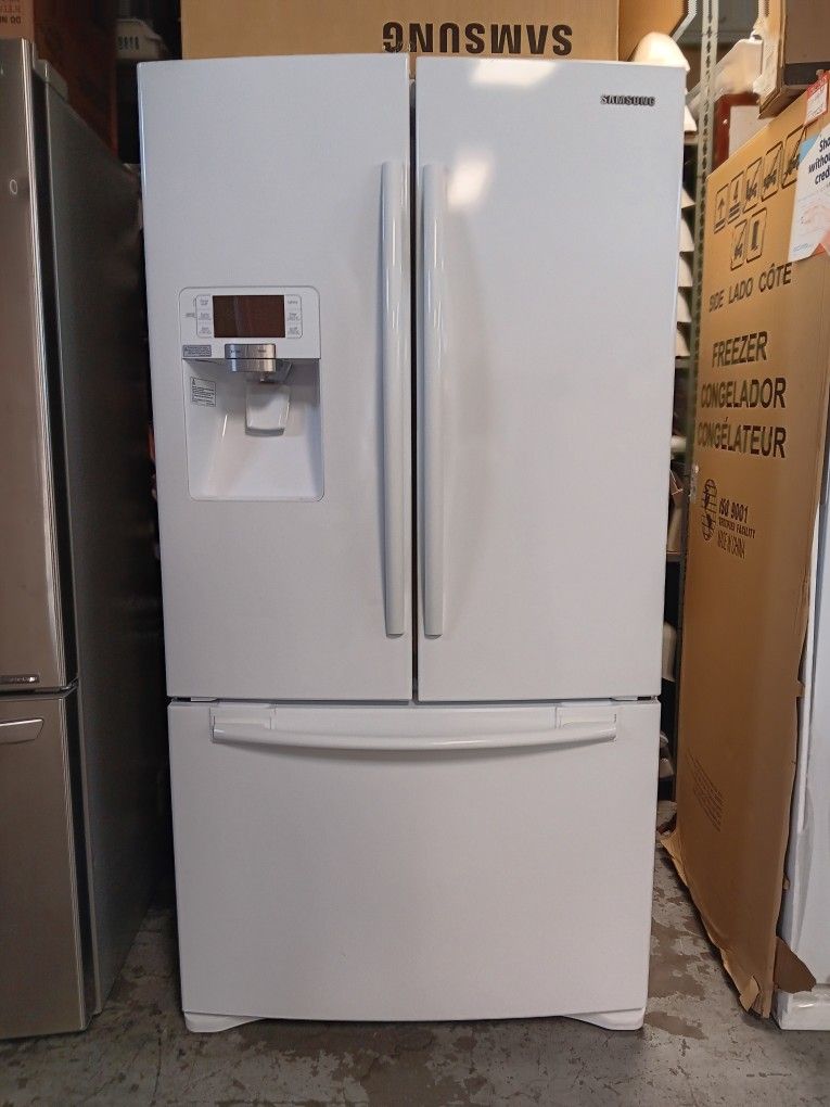 SAMSUNG FRENCH DOOR REFRIGERATOR