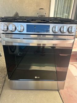 LG 30” thin Q  slide in gas stove stainless steel  model # LSGL5833