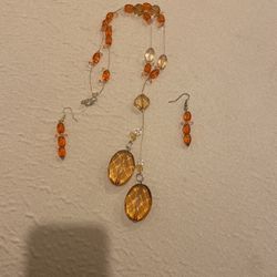 Vintage And Elegant Necklace And Earring Set