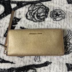 Michael Kors Large Flat Gold Logo Leather Credit Card Wallet