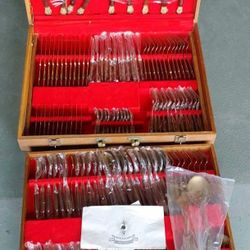 Genuine Thai Bronzeware - 143 Piece Set