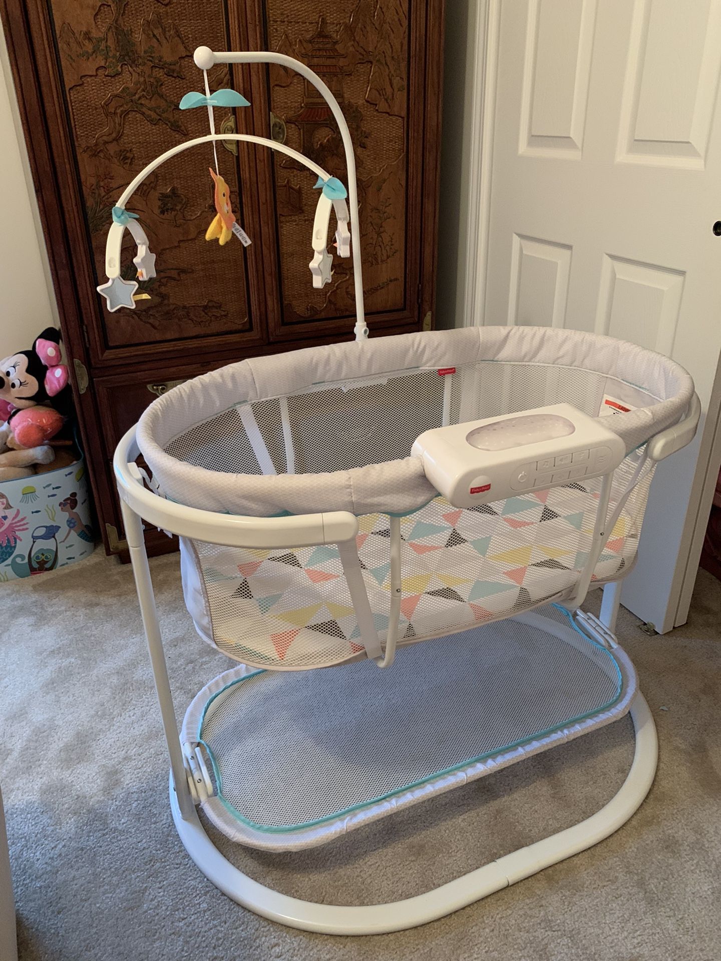 Fisher Price Bassinet 