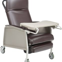New 
Drive Medical 3 Position Heavy Duty Bariatric Geri Chair Recliner, Reclining Clinical Chair with Armrests and Tray, Extra Wide Seat, Chocolate