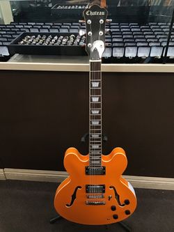 CHATEAU ORANGE HOLLOWBODY GUITAR (NO CASE)