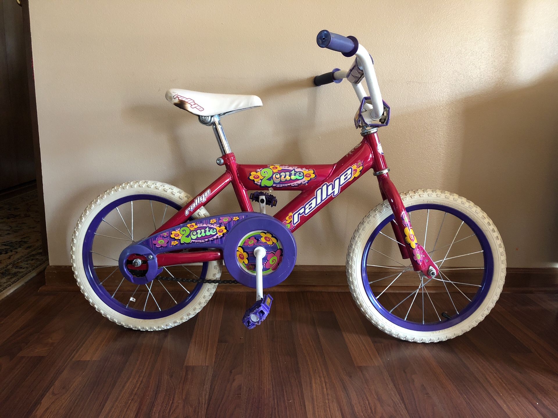 Rallye 2 Cute 14-inch Girls Bike
