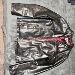 Men’s Medium Authentic Leather Jacket