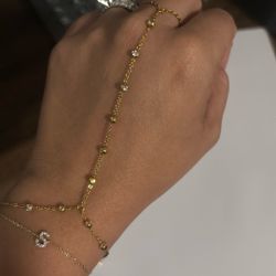 Hand Chain 