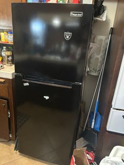 Magic Chef 10.1 cu storage