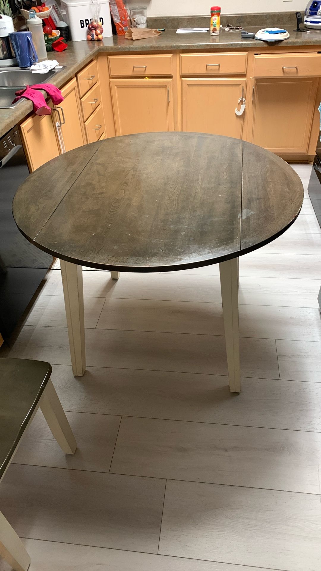 Dinning Room Table With 4 Chairs