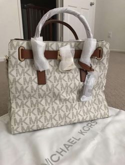 Michale Kors Large Hamilton Vanilla Tote