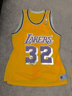 Magic Johnson Jersey Signed 