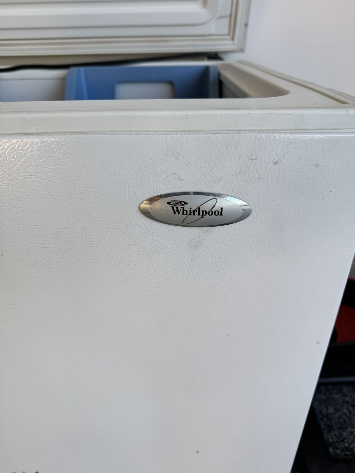 WHIRLPOOL Chest Freezer