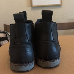 Madden Shoes Size 10 Men’s Boots No Heel