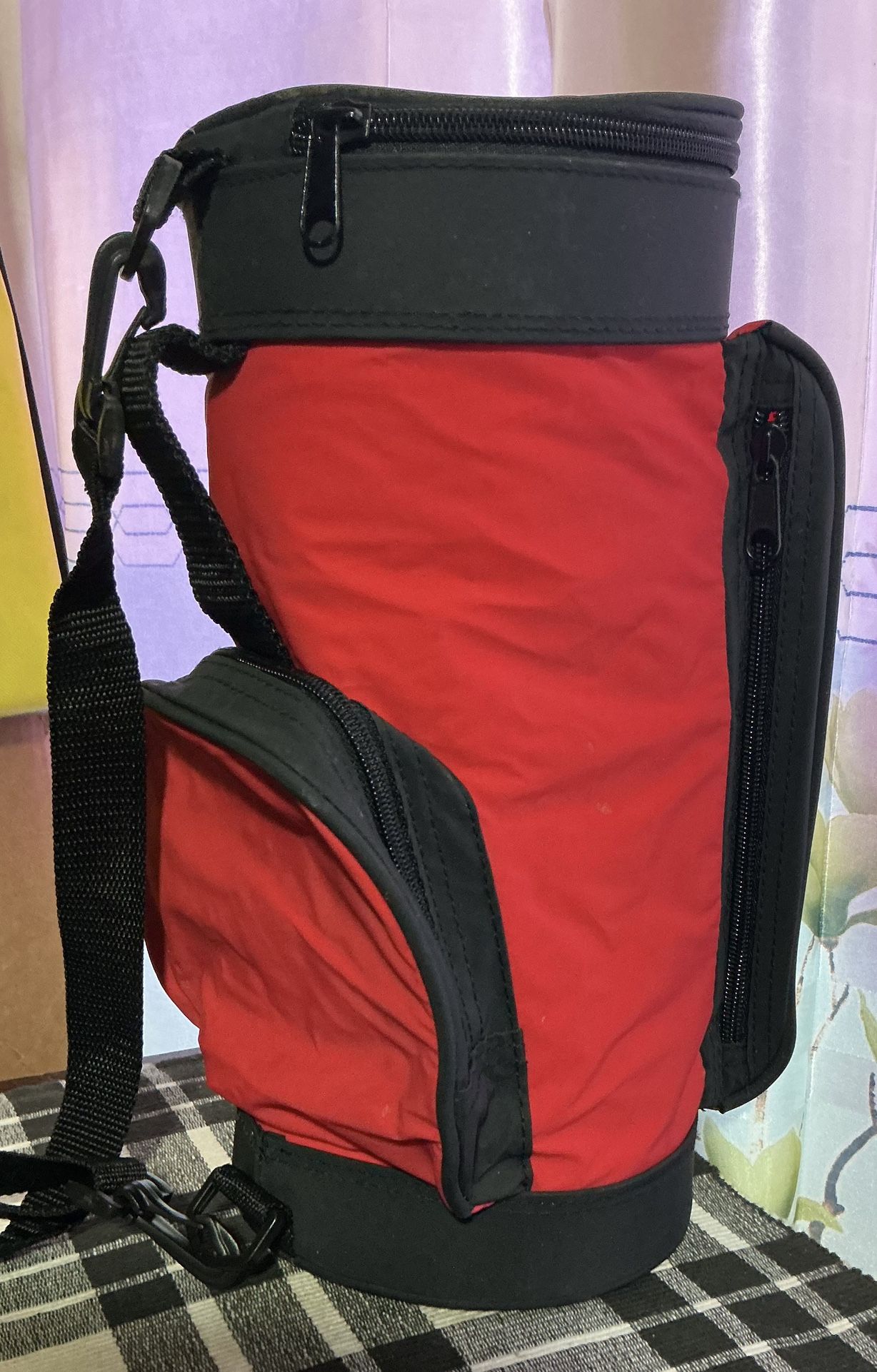 Insulated Mini Golf Bag Drinks Cooler Red And Black