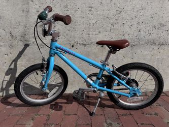 PRIORITY 'The Start 16' Kids Bike