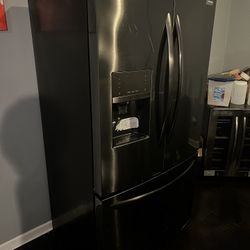 Black Stainless Steel Frigidaire Gallery Refrigerator 