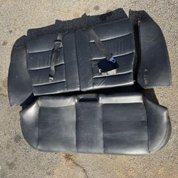 E36 Sedan Rear Seats