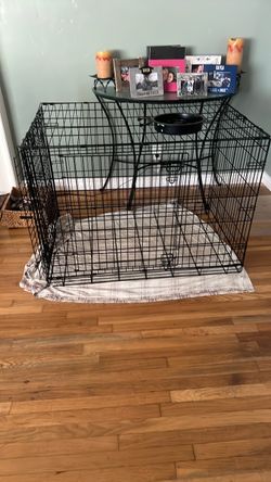 Large Black Wire Dog Crate with Bowl