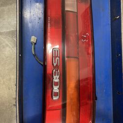 1993  ES300 Tail light