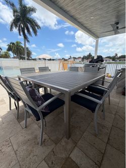 Luxury Outdoor Patio Set for Sale