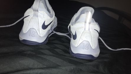 Paul George basketball shoes