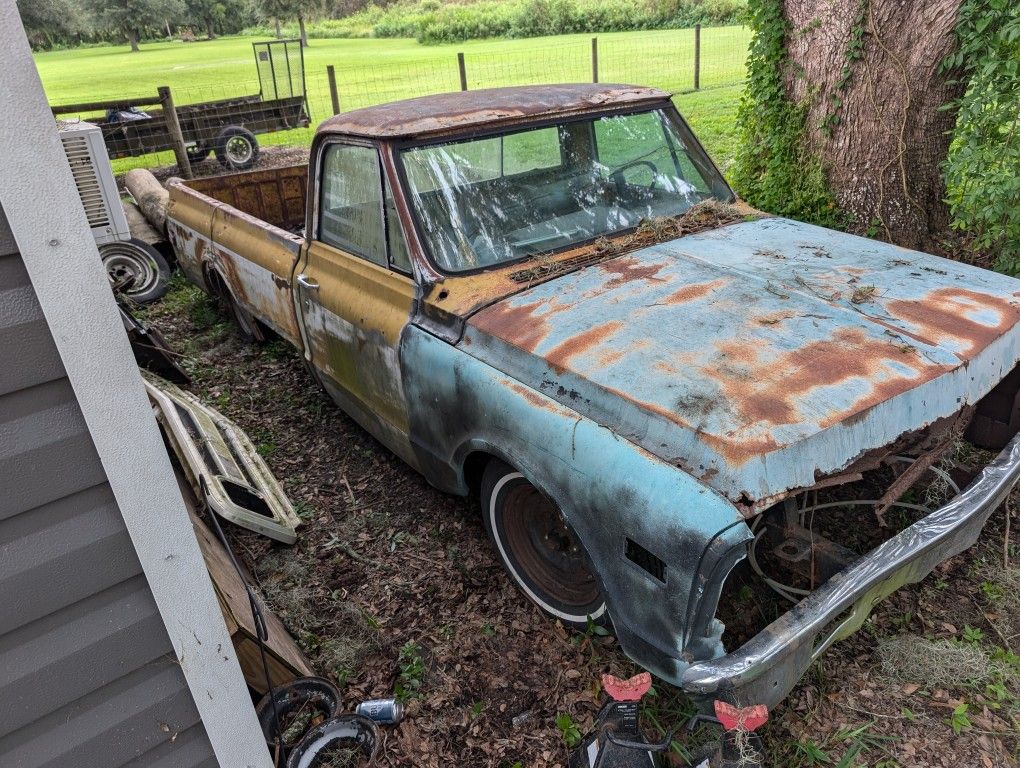 Bagged and Bodied 1972 Chevy C10 for Sale in Dade City, FL OfferUp