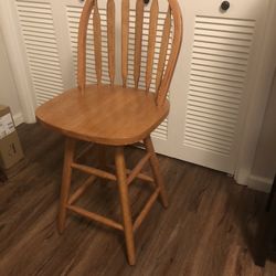 2 Swivel Wood Barstools 