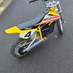 Razor Dirt Rocket MX650 - 36V Electric-Powered Dirt Bike