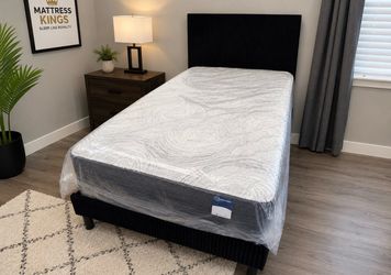 New ⚡️ Comfortable 12” inch Twin Size Pillowtop Hybrid Mattress ⚡️ Finance with $0 down ⚡️