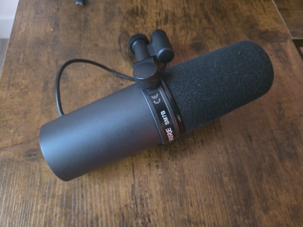 Shure SM7B