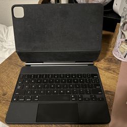 Apple Magic Keyboard: iPad Keyboard case for iPad Pro 11-inch (1st, 2nd, 3rd, 4th gen) and iPad Air (4th, 5th gen, and M2), Great Typing Experience, B