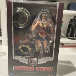 Beast Kingdom Justice League Wonder Woman