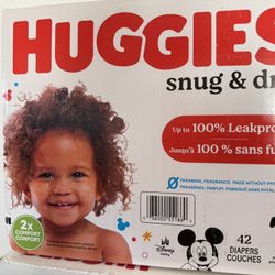 Huggies Snug And Dry Leakproof Baby Diapers, Size 7 (41+lbs), 42 Count