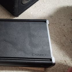 2 L7S Kicker 12" Subwoofers And CXA1800.1 Amp