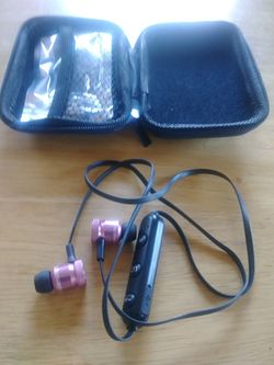 Bluetooth Headphone with case