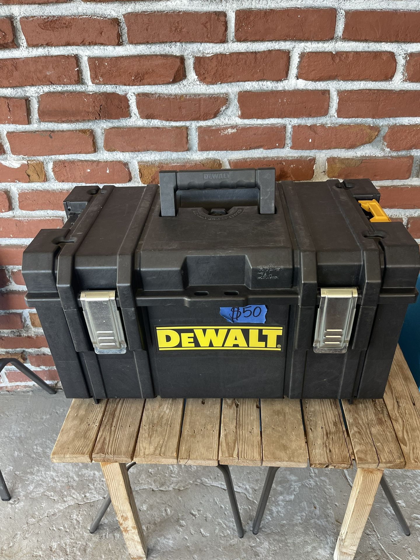 DEWALT TOUGHSYSTEM 2.0 22 in. W Modular Tool Box