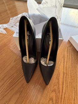 BLACK HEEL-New!