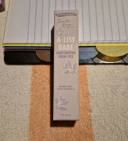 Fourth Ray Beauty A-List Babe Serum Stick