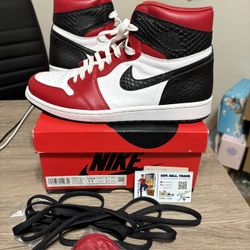 Size 11W / 9.5M - Air Jordan 1 Retro OG High Satin SnakeSkin Bred Chicago