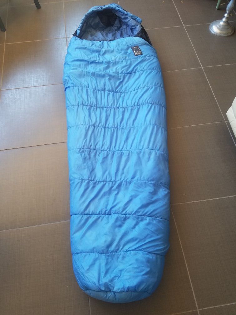 SIERRA DESIGNS SLEEPING BAG