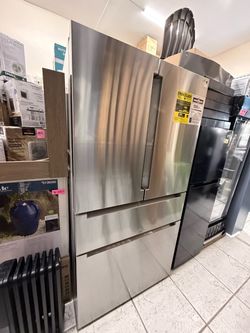 BOSCH - 20.5 cu ft French Door Bottom Mount Refrigerator 36" Brushed Steel