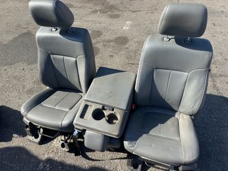 Ford F250 Front Seats