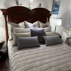 Queen Bed Frame Cherry Walnut City Furniture 