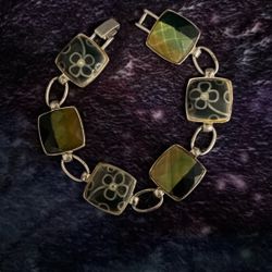Green And Yellow Flower Bracelet 7”