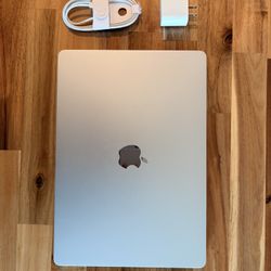 MacBook Air 15inch Display M3 Chip 512GB 16GB Ram✅Great Condition ✅Price Firm✅
